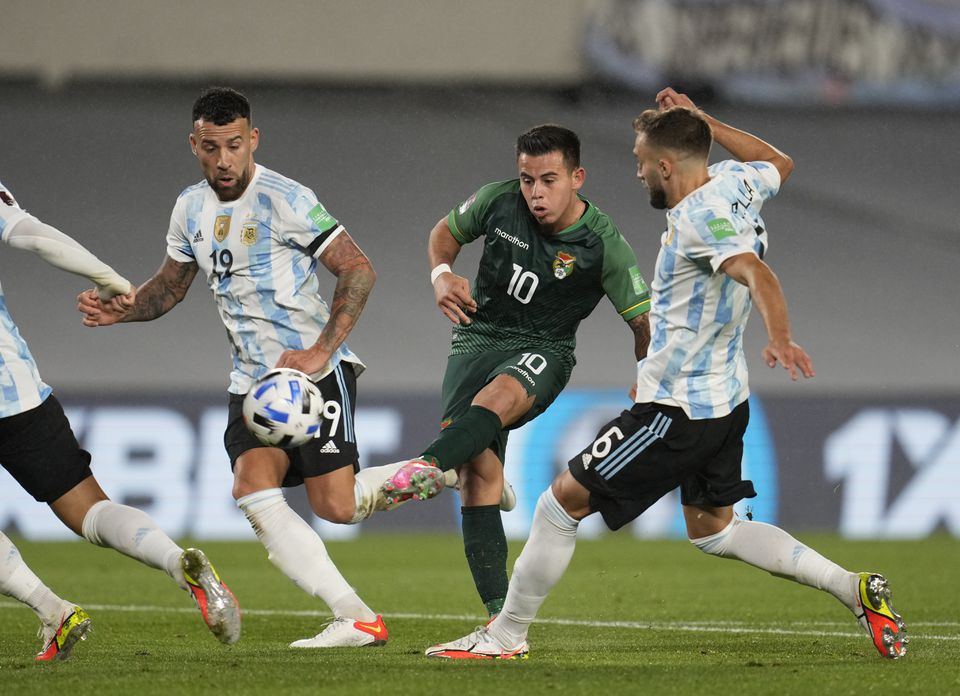 Soccer Football - World Cup - South American Qualifiers - Argentina v Bolivia - El Monumental, Buenos Aires, Argentina - September 9, 2021 Bolivia's Henry Vaca in action. Pool via Reuters