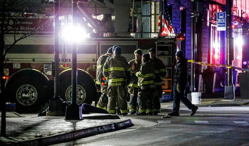 Emergency responders gather after a vehicle plowed through the Christmas Parade, leaving multiple people injured in Waukesha, Wisconsin, U.S. November 21, 2021. Photo: Scott Ash-USA TODAY NETWORK via REUTERS