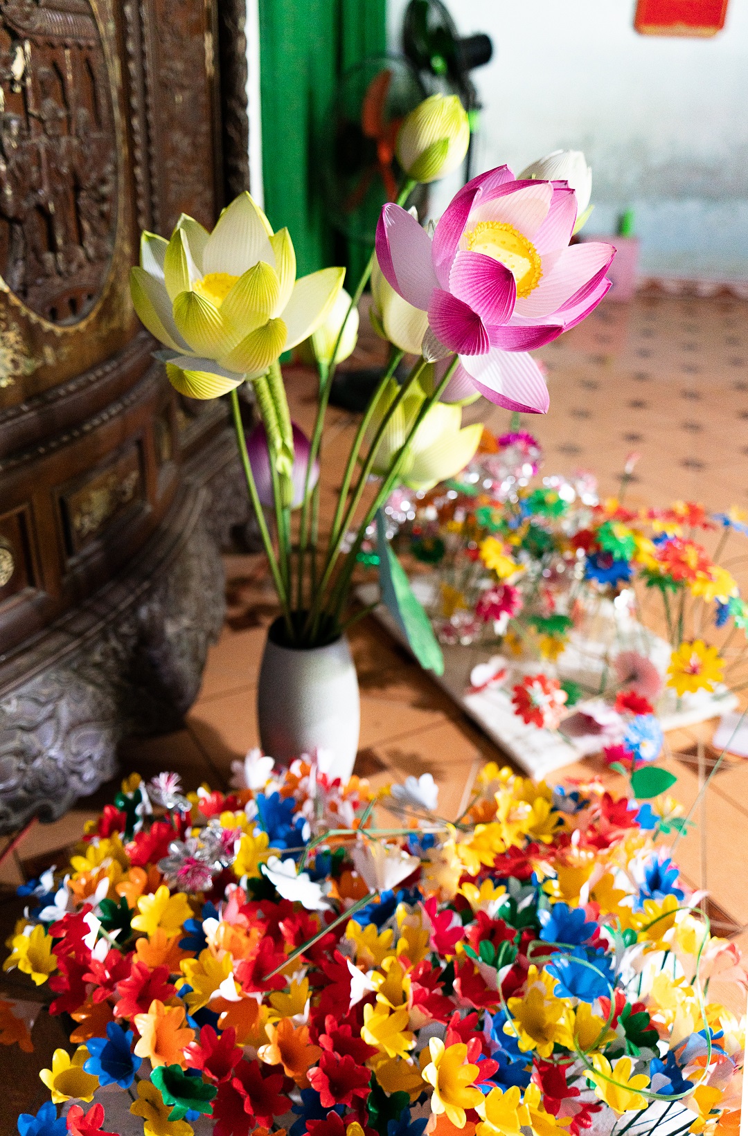 Handmade paper flowers are seen at  Thanh Tien Village, Thua Thien-Hue Province, Vietnam. Photo: Nguyen Trung Au / Tuoi Tre News