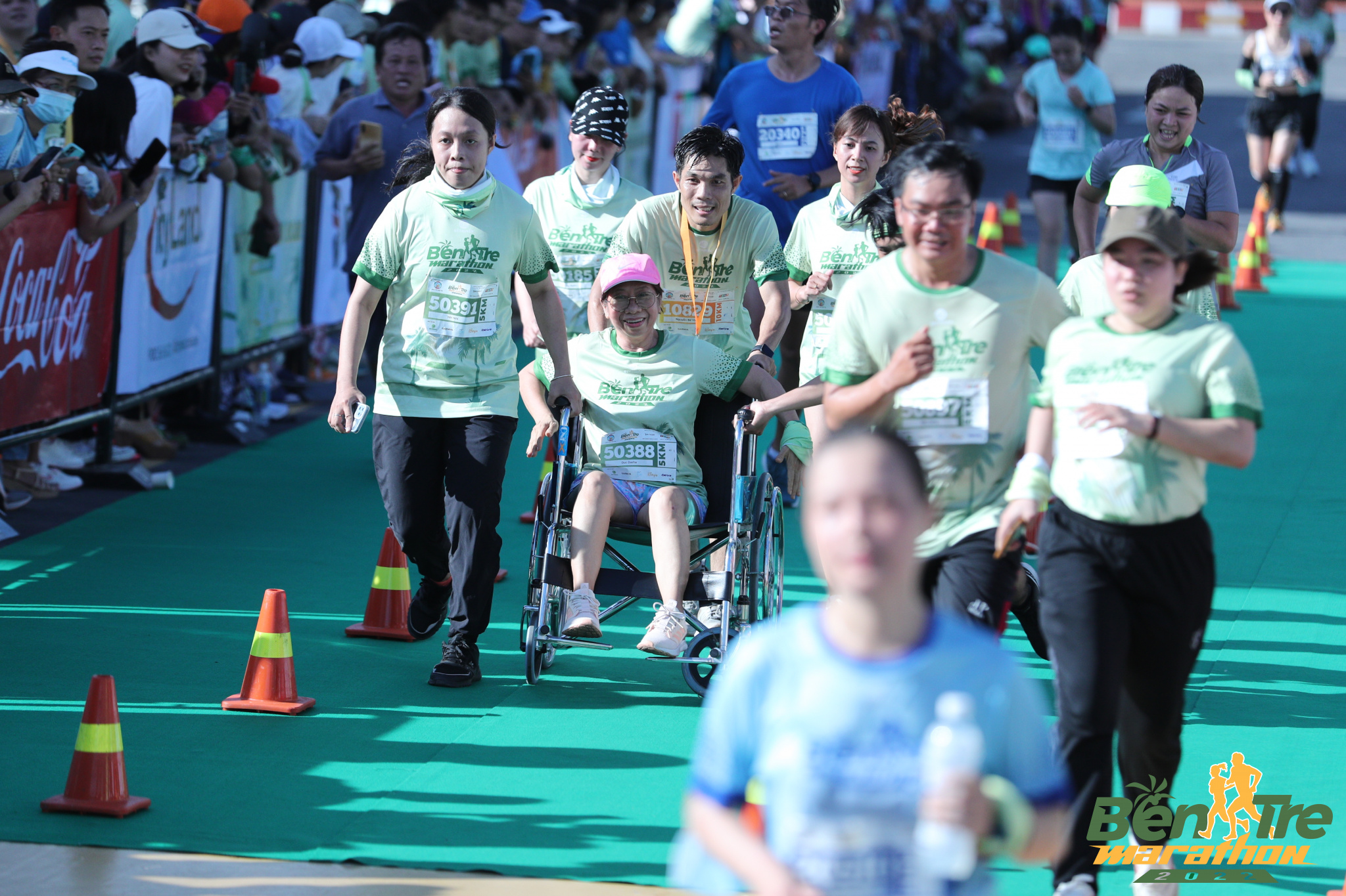Runners participate in the 2022 Ben Tre Marathon in Ben Tre Province, Vietnam, June 26, 2022. Photo: M.Q. / Tuoi Tre