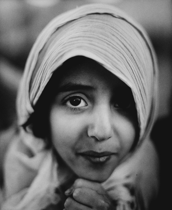 A young girl living in Baghdad. Part of the ‘Iraqi’ series, 1st prize winner in Portraits at the World Press Photo Contest 2021. Photo: Lan Duc Hien / Agence VU