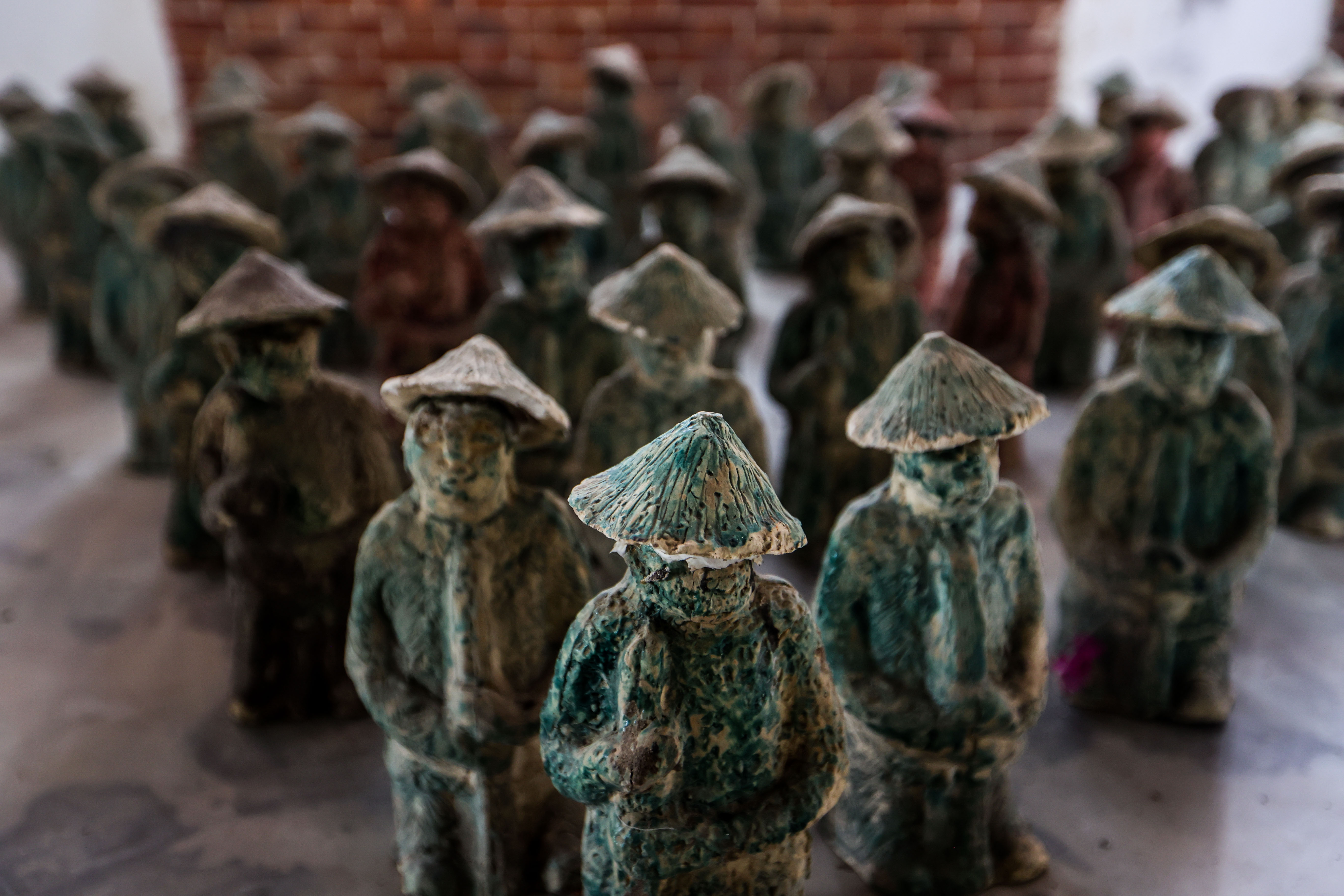 Pottery statues on display at Thanh Ha Pottery Park in Thanh Ha Pottery Village, Thanh Ha Ward, Hoi An City, Quang Nam Province. Photo: Nguyen Khanh / Tuoi Tre
