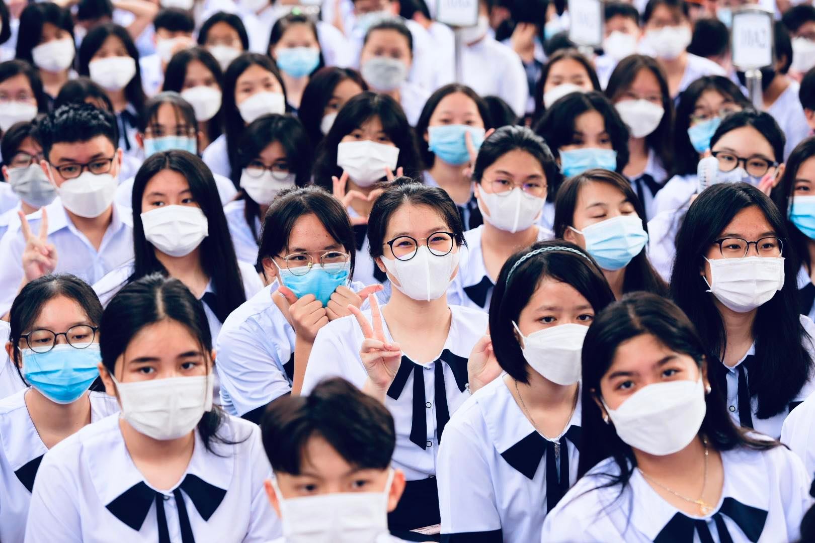 Students attend the school opening ceremony at Le Quy Don High School in District 3, Ho Chi Minh City, September 5, 2022. Photo: Duyen Phan / Tuoi Tre