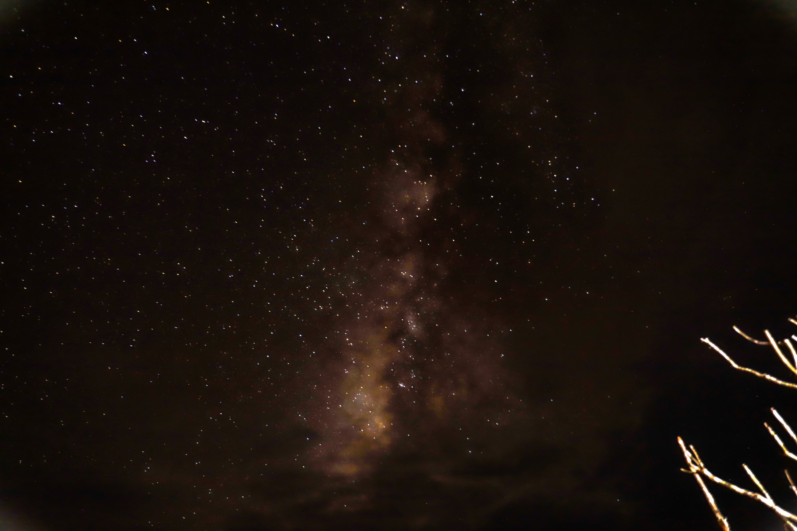 'From the homestay that we stayed three days in Mu Cang Chai, aside from terraced rice fields, we witnessed the rarest thing – milky way. This is the first time I have seen the milky way with my naked eyes.' Photo: Dang Le / Tuoi Tre News