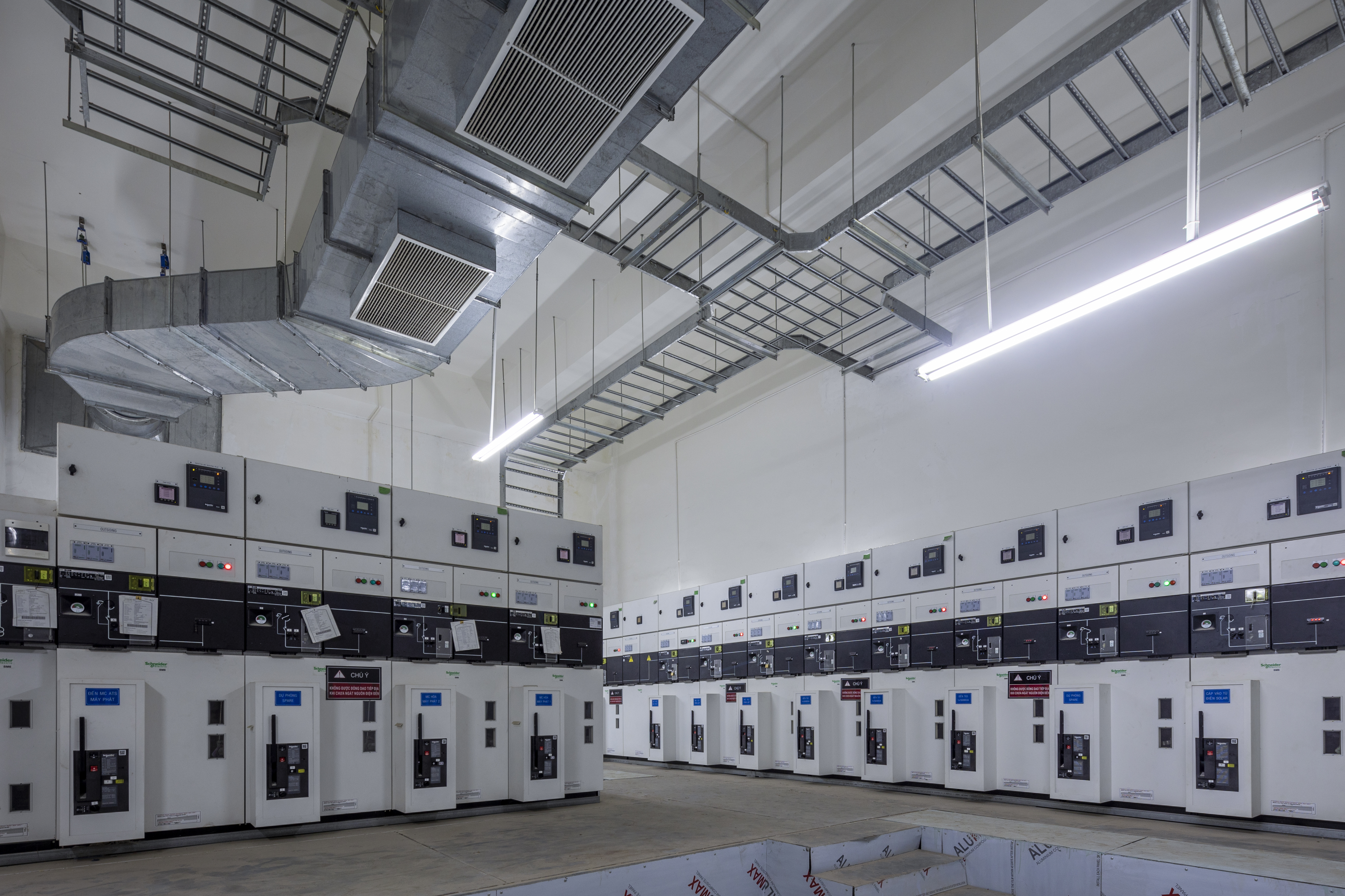 Modern machines at the Vietnamese - German University in Binh Duong Province, Vietnam. Photo: Ba Son / Tuoi Tre