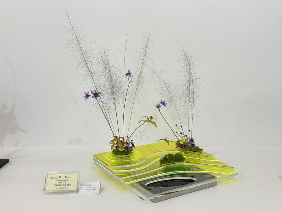 This supplied photo shows a flower arrangement created by a Vietnamese Ikebana practitioner on display at the 2022 Ikenobo Autumn Tanabata Exhibition in Kyoto, Japan.