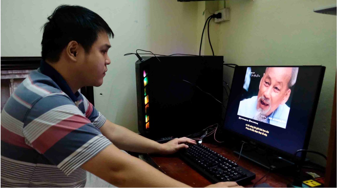 Vien Hong Quang restored the old video in which President Ho Chi Minh gave an interview in French in 1966. The restored film has received millions of views after it was posted online. Photo: Nguyen Bao / Tuoi Tre