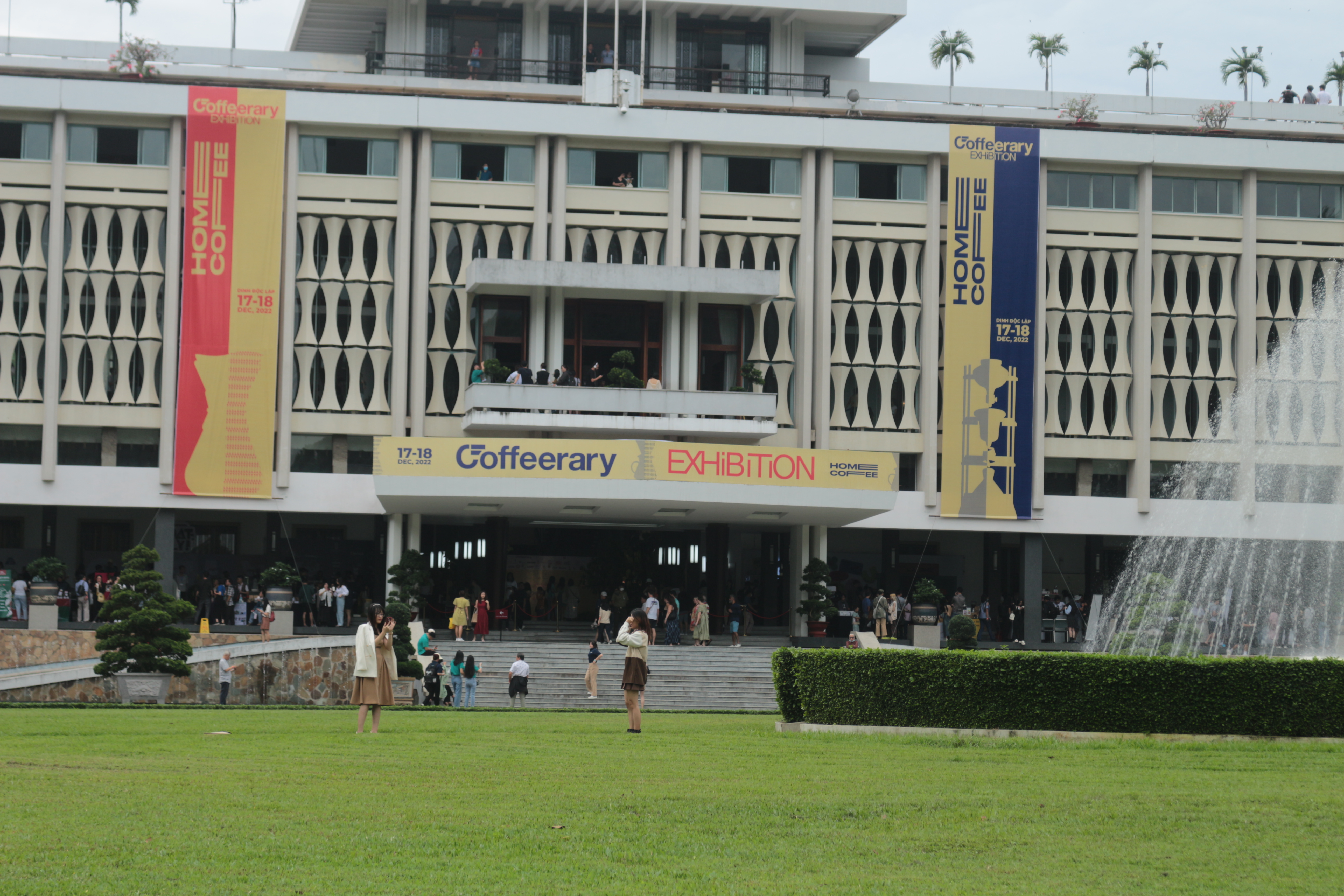 The Coffeerary Exhibition takes place at the Reunification Palace in District 1, Ho Chi Minh City on December 17 and 18, 2022. Photo: Ray Kuschert / Tuoi Tre News