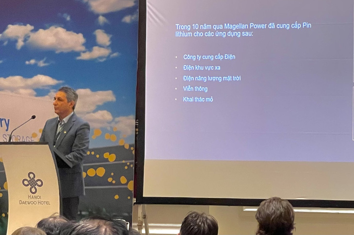 Masoud Abshar, CEO of Australia’s Magellan Power, says the company is willing to transfer energy storage battery technology to Vietnam. Photo: Thanh Hien / Tuoi Tre