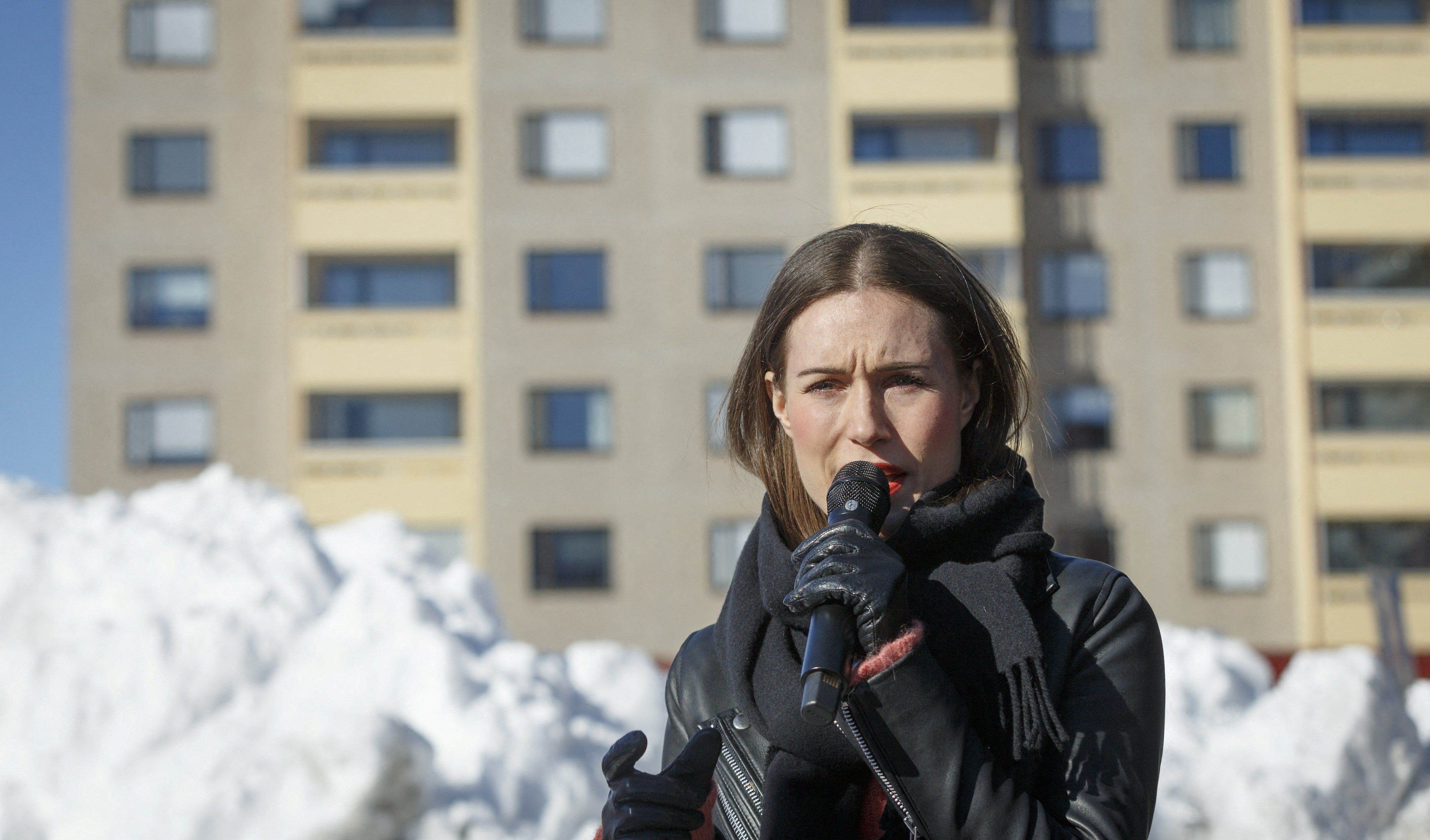 Finland's Prime Minister and chairperson of the Social Democratic Party SDP, Sanna Marin campaigns, ahead of the parliamentary elections day on April 2, at the Tammela market square, in her hometown Tampere, Finland, April 1, 2023. Photo: Reuters