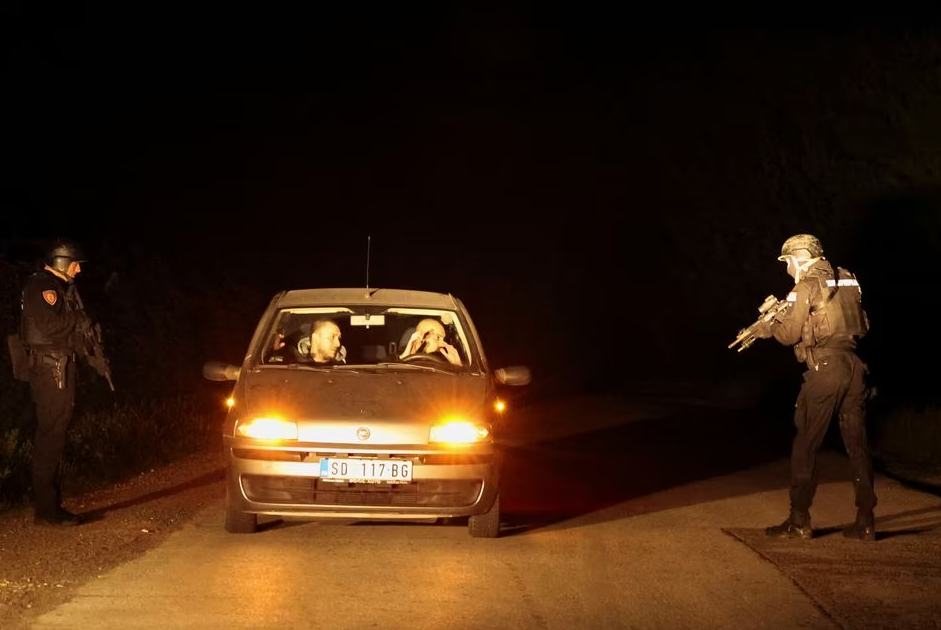Security forces operate in a checkpoint during the aftermath of a shooting, in Dubona, Serbia, May 5, 2023. Photo: Reuters