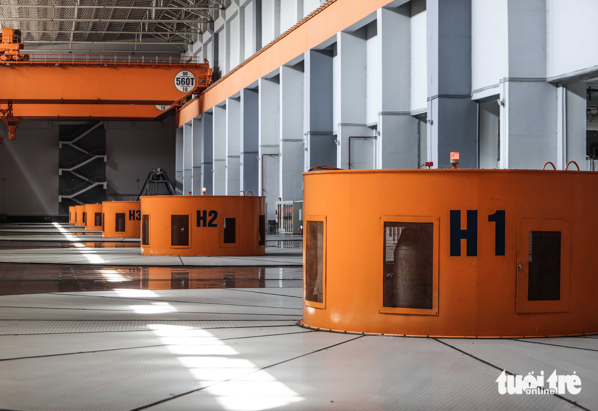 The six turbines of the Son La hydropower plant. Photo: Nguyen Khanh / Tuoi Tre