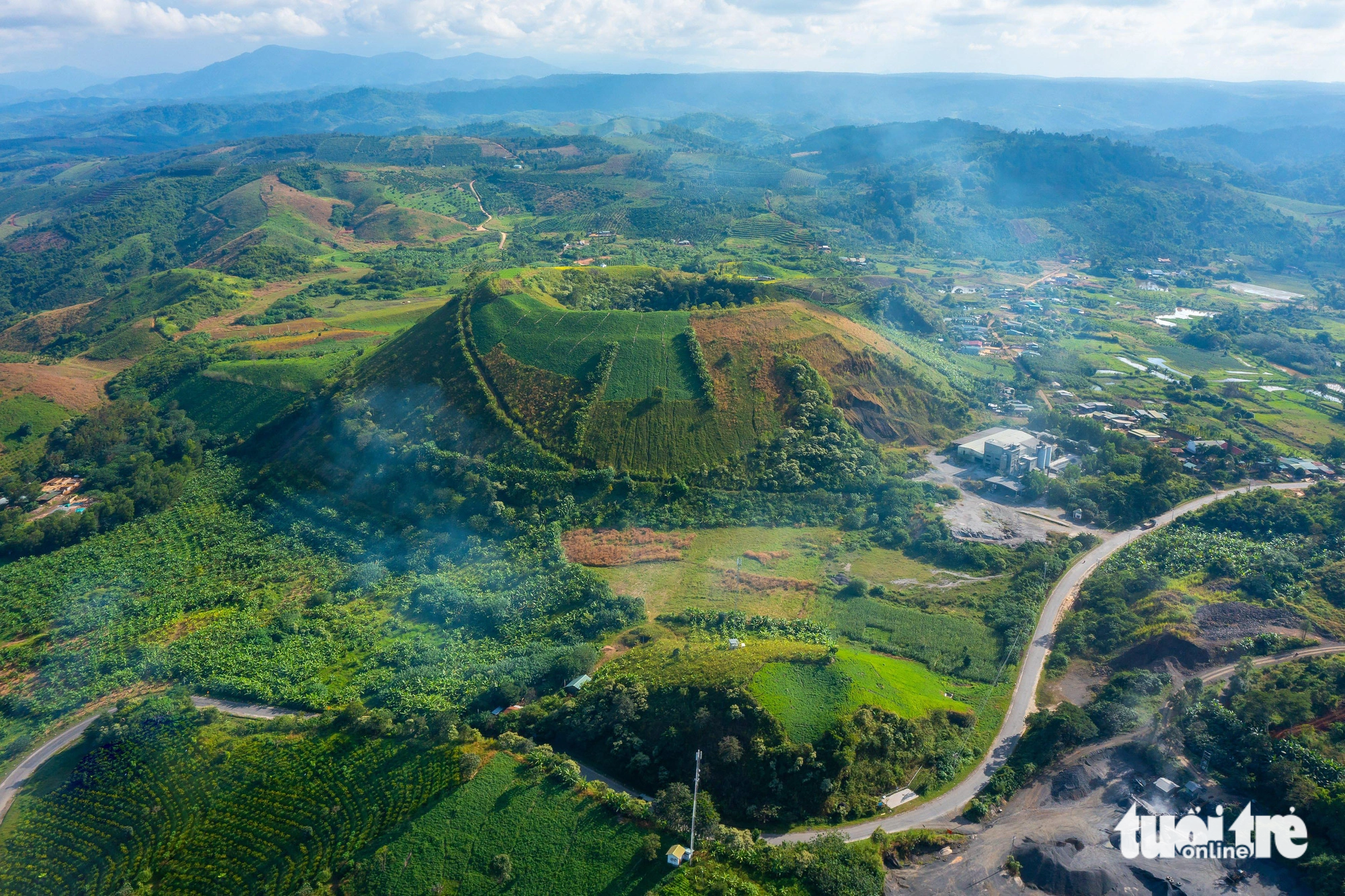 The Nam Kar volcanic cave in Krong No District is one of the five craters in the volcanic cavern system in Dak Nong Province in Vietnam’s Central Highlands region. Photo: Tuoi Tre