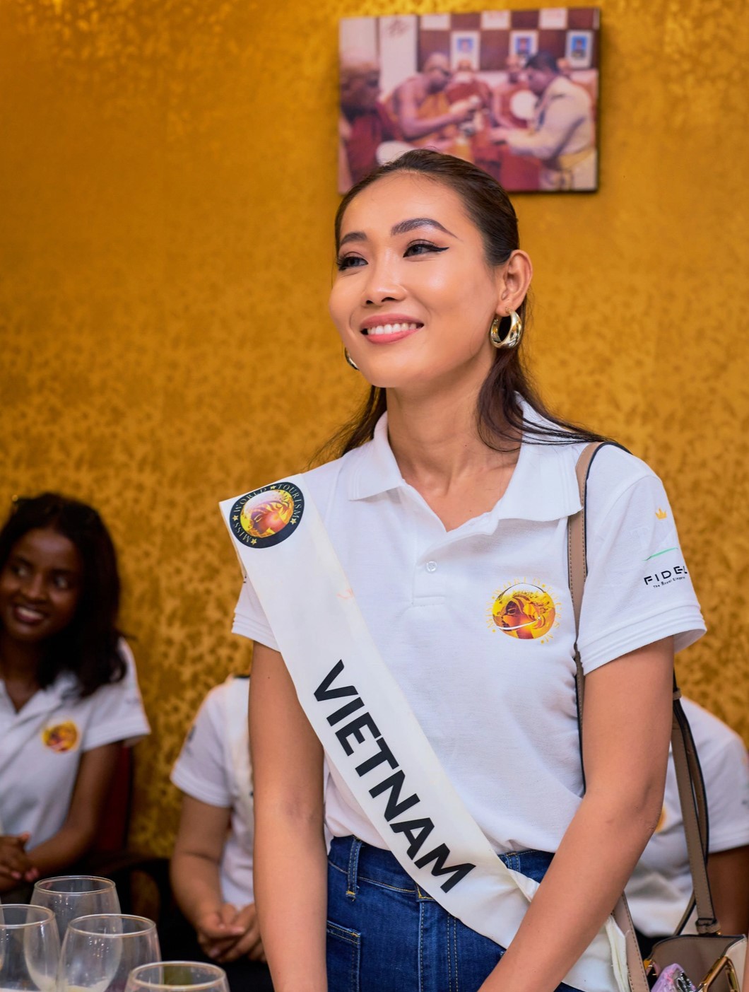 Nguyen Giang Tien is seen in an activity within the framework of the Miss World Tourism 2023 pageant in Colombo, Sri Lanka. Photo: The pageant’s organizing board