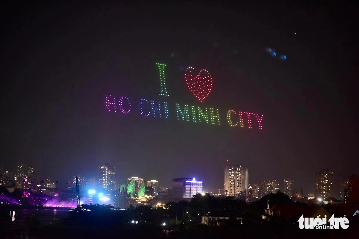 A drone light art performance at the festival. Photo: T.T.D / Tuoi Tre