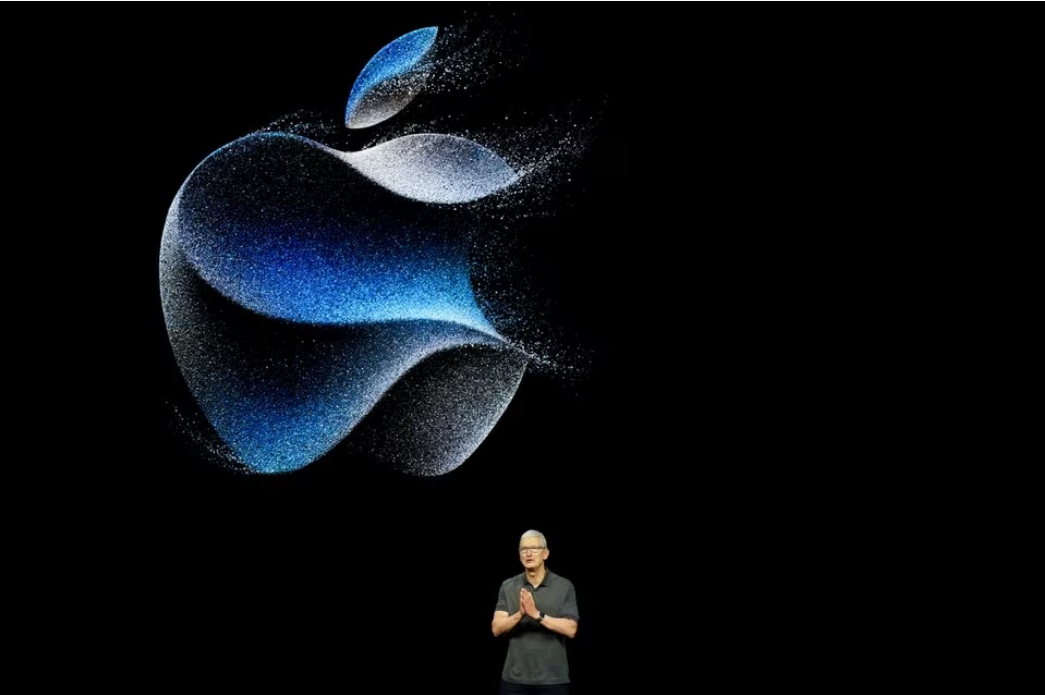 Apple CEO Tim Cook attends the 'Wonderlust' event at the company's headquarters in Cupertino, California, U.S. September 12, 2023. Photo: Reuters