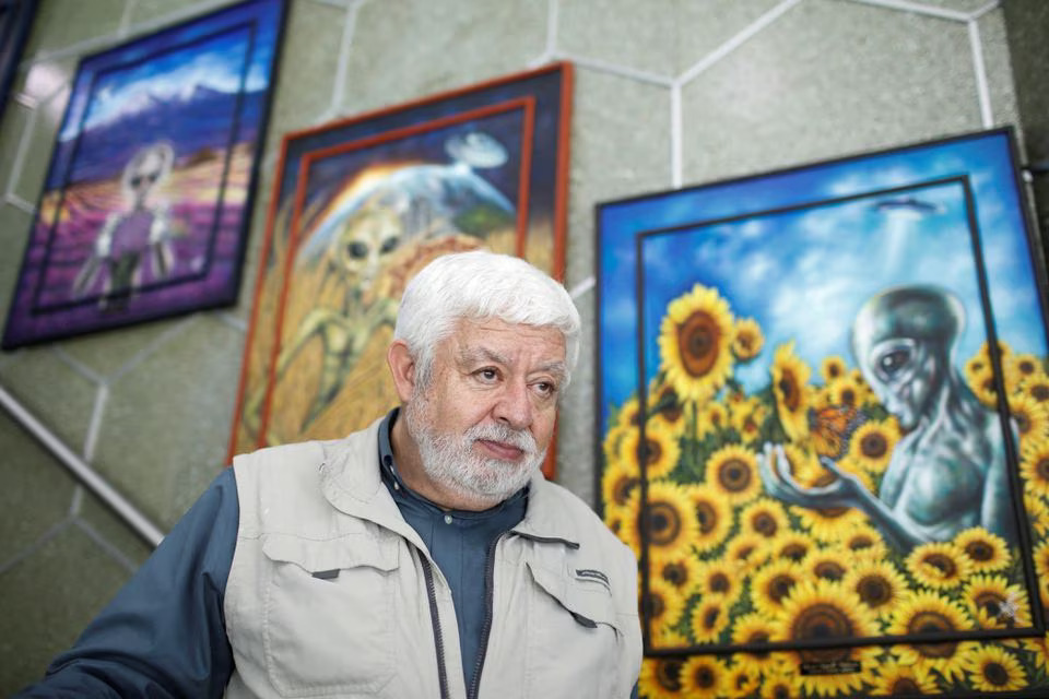 Mexican journalist and UFO enthusiast Jaime Maussan, who defends that the tiny bodies of a specimen that he presented to Mexico's Congress earlier this week are not related to any known Earthly species, poses for a picture, in Mexico City, Mexico, September 15, 2023. Photo: Reuters