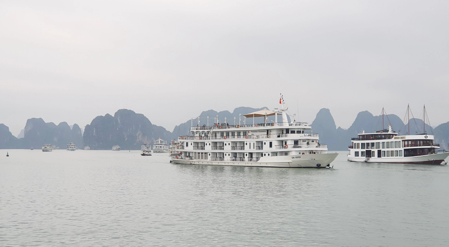 Ha Long Bay - Cat Ba Archipelago is Vietnam’s first inter-provincial UNESCO-listed world heritage site. Photo: Tien Thang / Tuoi Tre