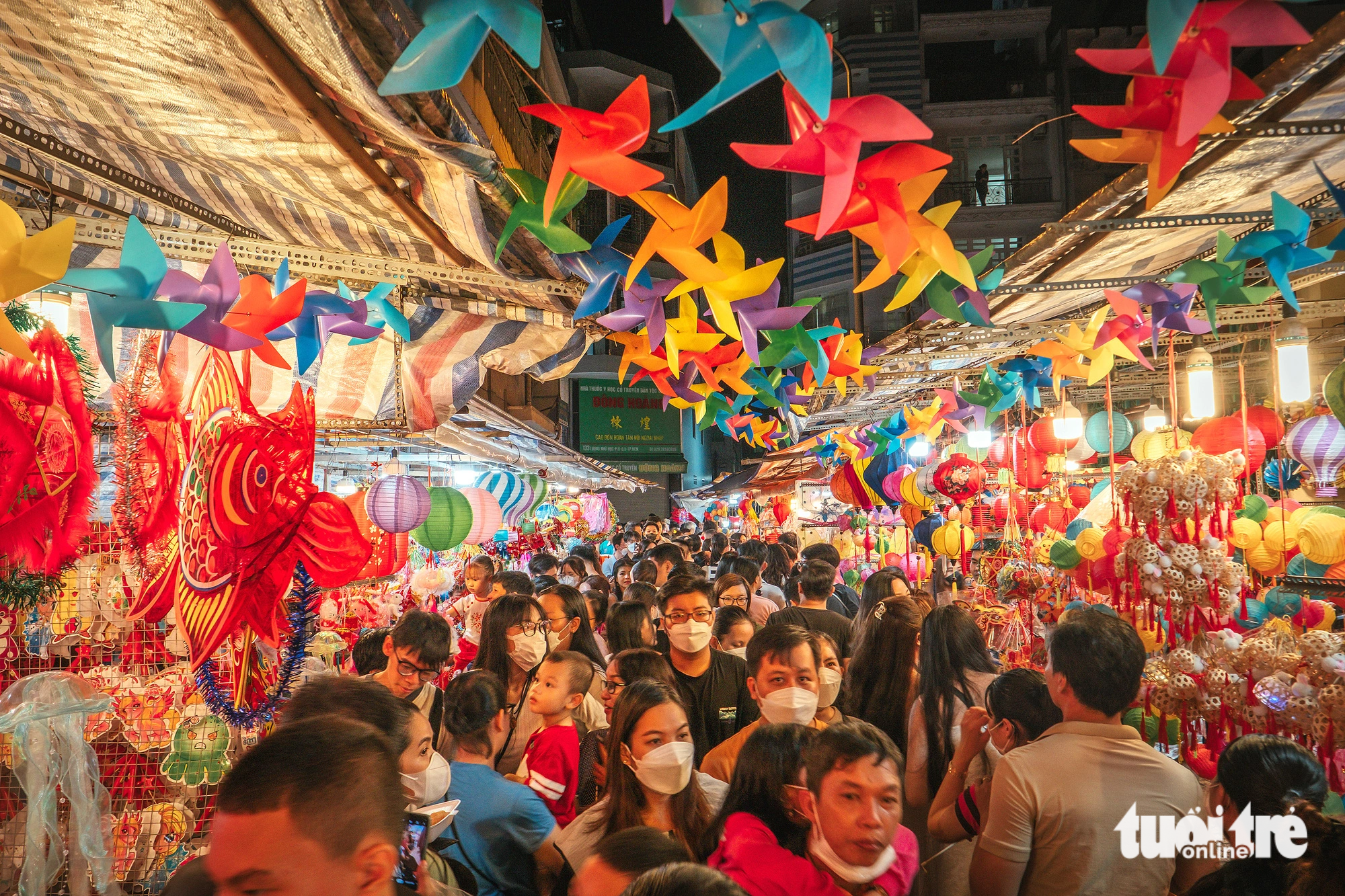 A view of Luong Nhu Hoc Lantern Street in District 5, Ho Chi Minh City ahead of the Mid-Autumn Festival.