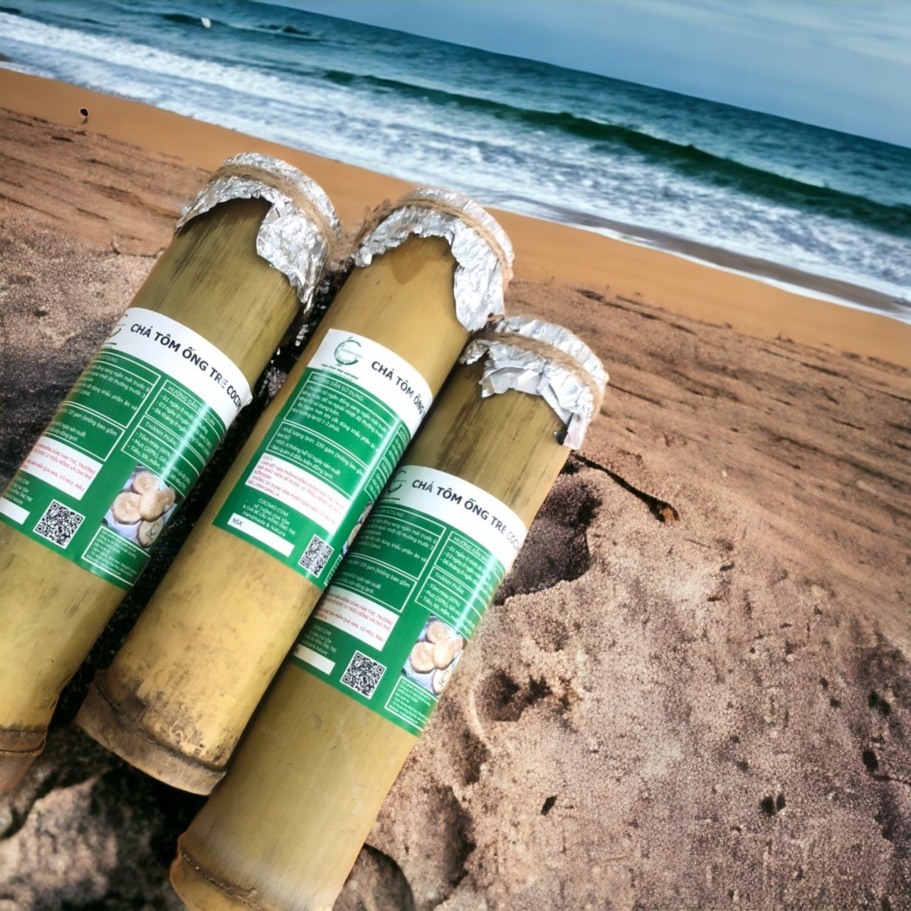 Truong Thanh Hien’s bologna bamboo tubes. Photo: T.H. / Tuoi Tre