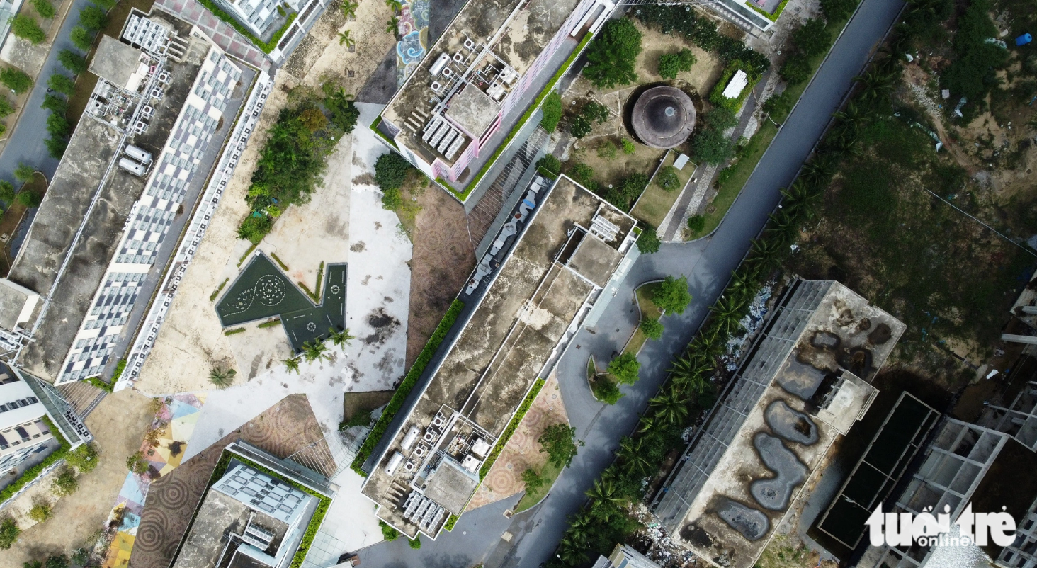 Cocobay Da Nang takes on a forlorn look. Photo: Tuoi Tre