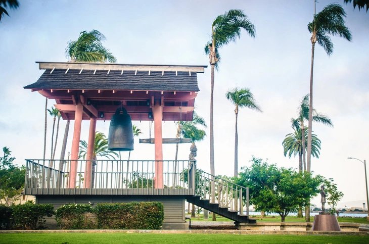 The Yokohama Friendship Bell in San Diego, U.S. Photo:: Koji Kuninaga/ Yokohama Visitors Guide