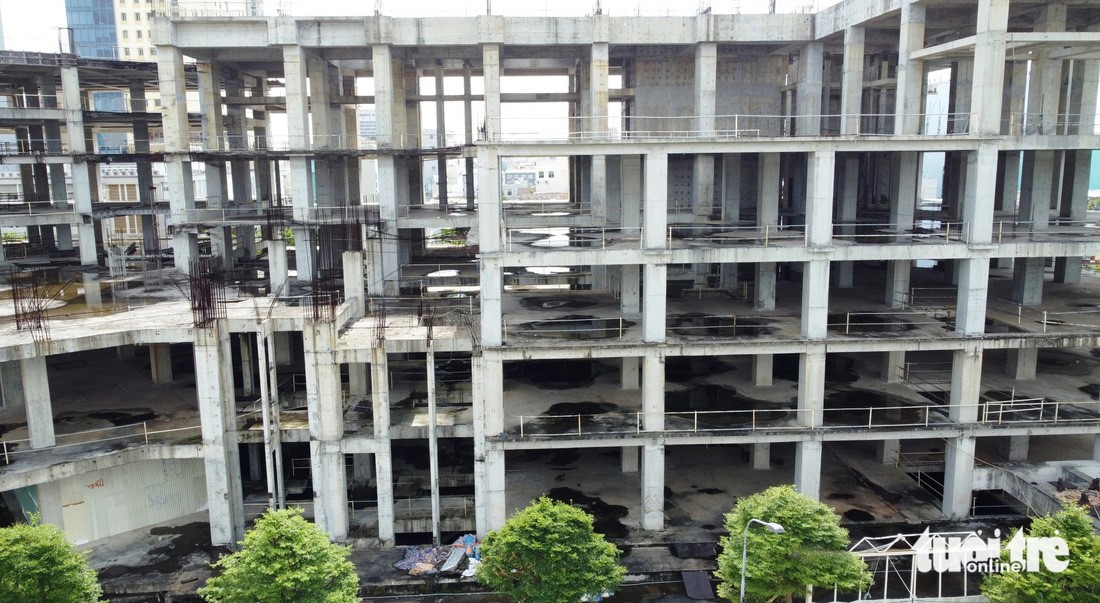 The project has been at a standstill for years. Photo: Doan Cuong / Tuoi Tre
