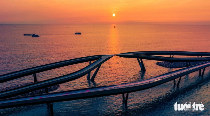 The Kiss Bridge in Phu Quoc will be officially opened on December 23, 2023. Photo: Quoc Anh / Tuoi Tre