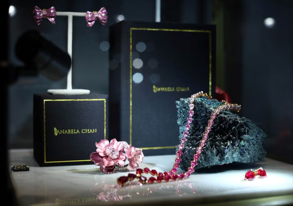 Jewellery produced from recycled and refined aluminium and sustainable lab-grown gemstones by jeweller Anabela Chan are displayed in her boutique in London, Britain, December 13, 2023. Photo: Reuters