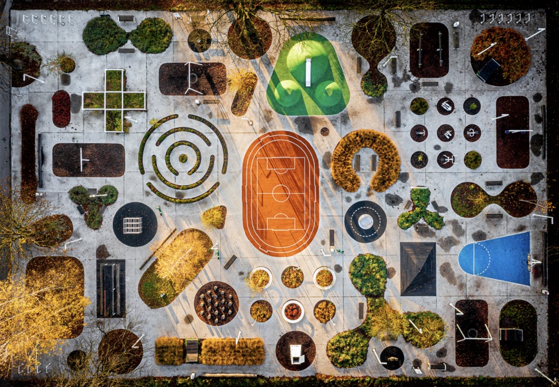 The work ‘Playground,’ for which Sebastian Piórek from Poland earned the grand prize and the title ‘Chromatic Discovery of The Year 2023’ in the amateur section at the 2023 Chromatic Photography Awards