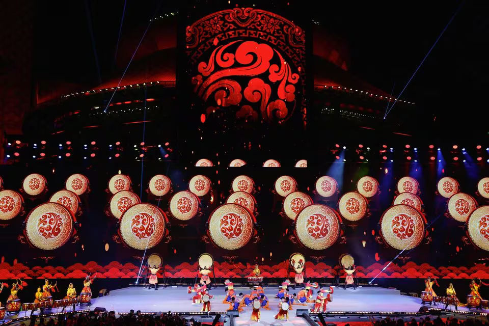 Artists perform during the New Year's countdown event at the Shougang Park in Beijing, China December 31, 2023. Photo: Reuters