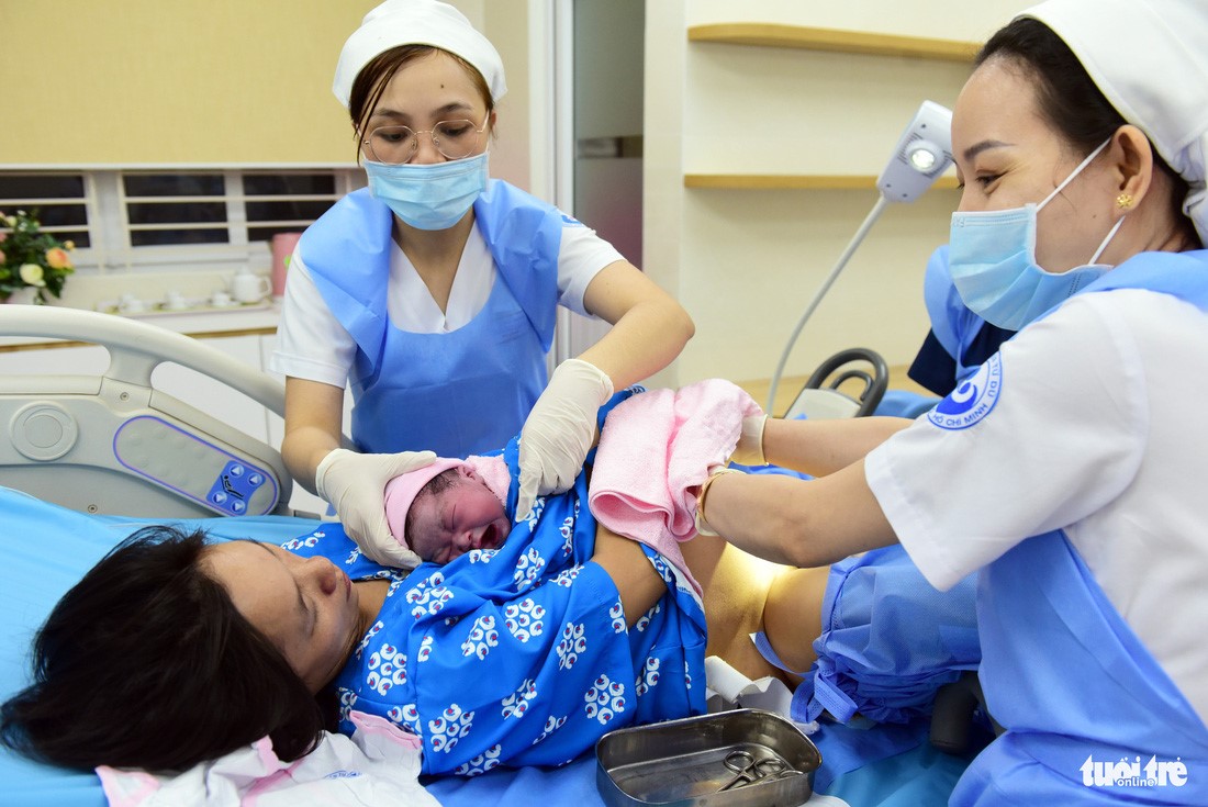 Linh Dan, who was born at exactly 0:00 am on January 1, 2024.