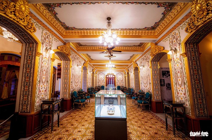 Inside Kien Trung Palace in Thua Thien-Hue Province. Photo: Thuy Giang / Tuoi Tre