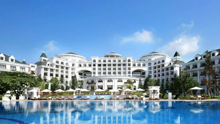 This picture captures the facade of Vinpearl Resort and Spa Ha Long, situated on Reu Island in Ha Long City, within Vietnam's northern Quang Ninh Province. It is the chosen venue for the opulent wedding ceremonies of an Indian billionaire couple, scheduled to commence on February 16, 2024. Photo: H. Quynh / Tuoi Tre