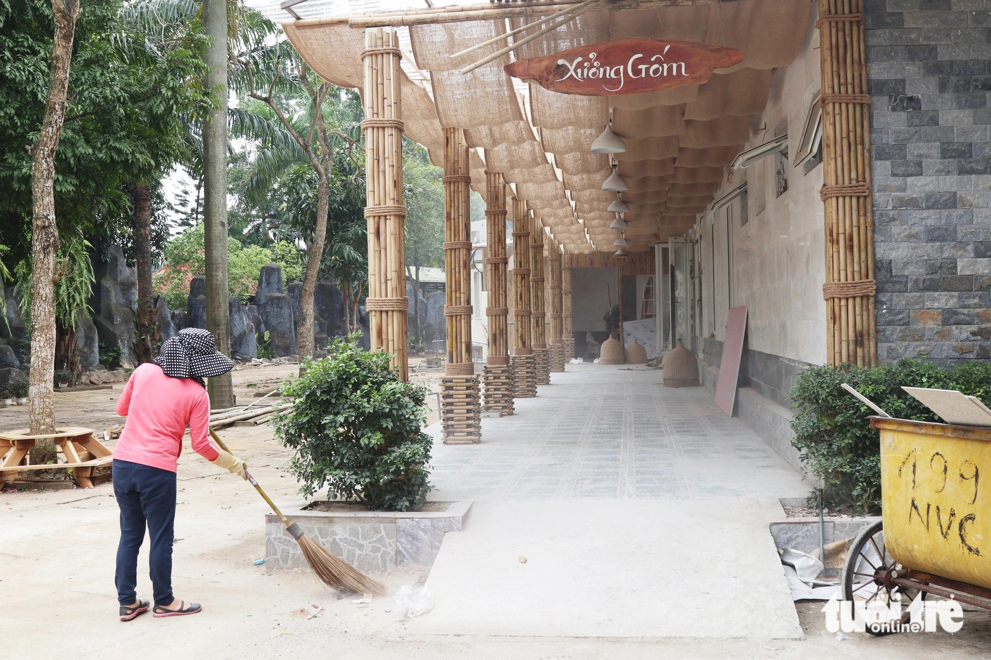 The park, the largest of its kind in Nghe An Province, is undergoing renovation after being left deserted for years. Photo: Doan Hoa / Tuoi Tre