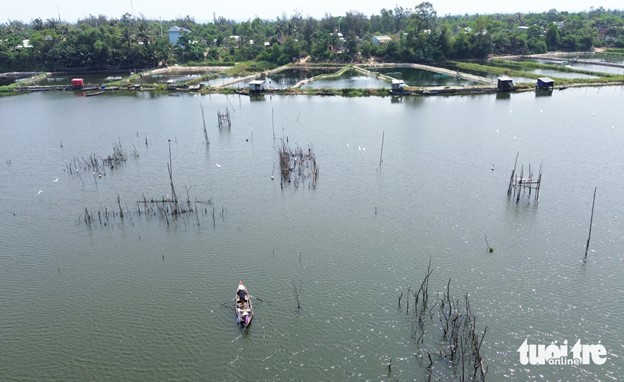 A peaceful scene on the Truong Giang River. Photo: Le Trung / Tuoi Tre