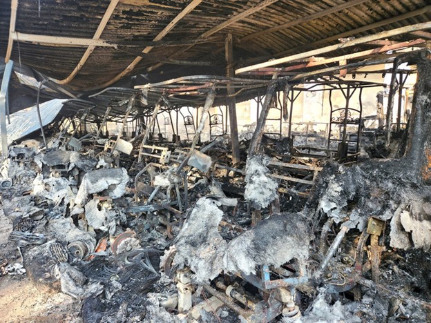 EVs are burned exposing their frames. Photo: Q.T. / Tuoi Tre