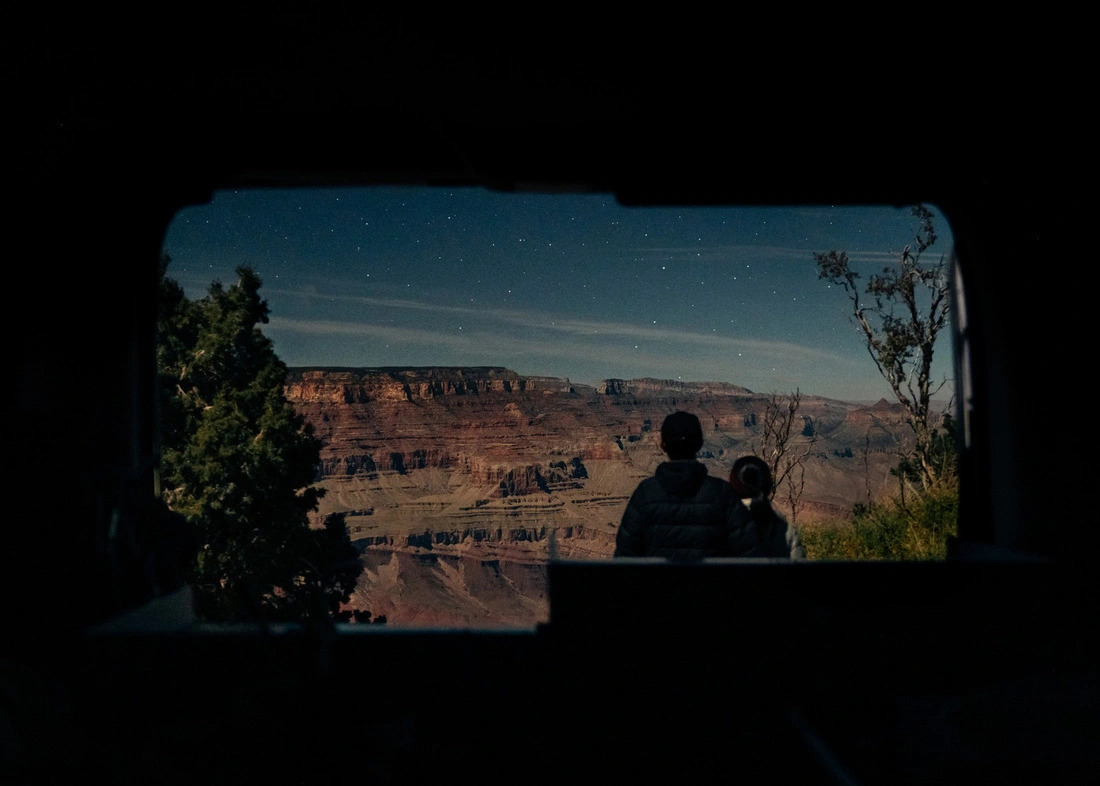 The Vietnamese-Japanese couple, Ngo Quang Dung and Chiaki, are seen in an area in Grand Canyon National Park in the state of Arizona, the U.S. Photo: Supplied.
