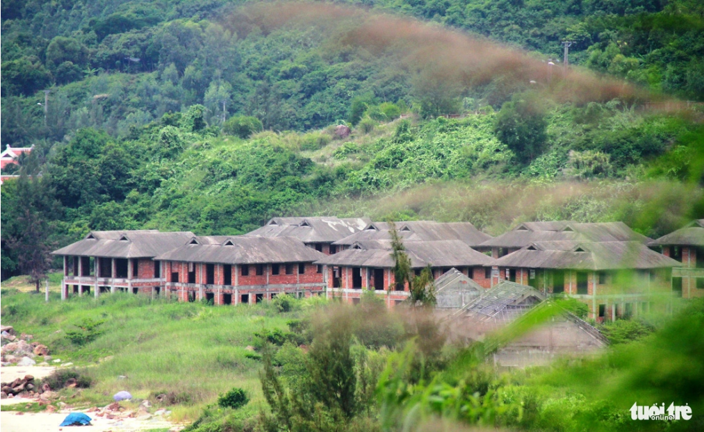 The Government Inspectorate earlier conducted an inspection and pinpointed many violations at projects on the Son Tra Peninsula in Da Nang City. Photo: Doan Cuong / Tuoi Tre