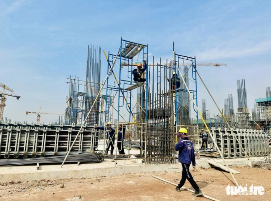 Domestic steel used for a key project in Vietnam. Photo: Cong Trung / Tuoi Tre
