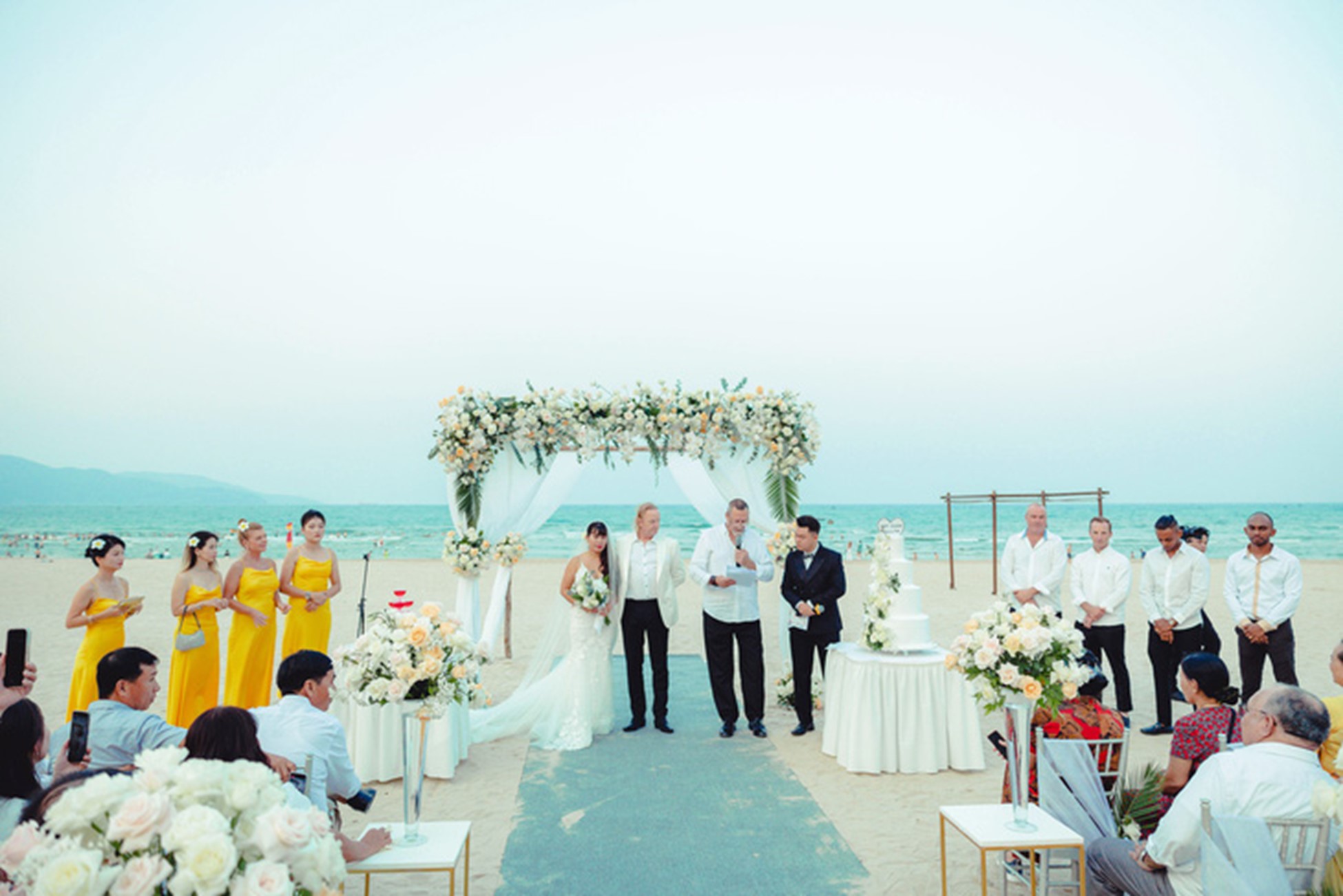 The wedding of Nguyen Anh Nguyet and Andrew Macpherson at Furama Resort Da Nang in Da Nang City, central Vietnam. Photo: Supplied