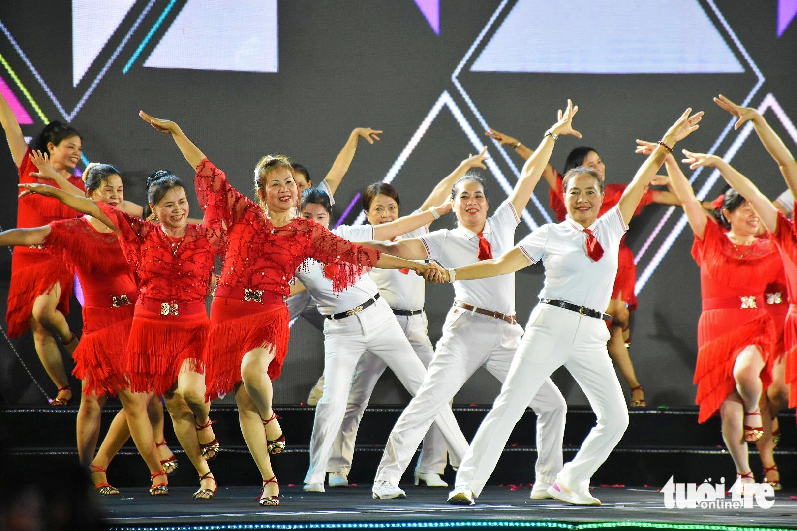 Artists stage a dancesport performance at the closing ceremony. Photo: Tran Hoai / Tuoi Tre