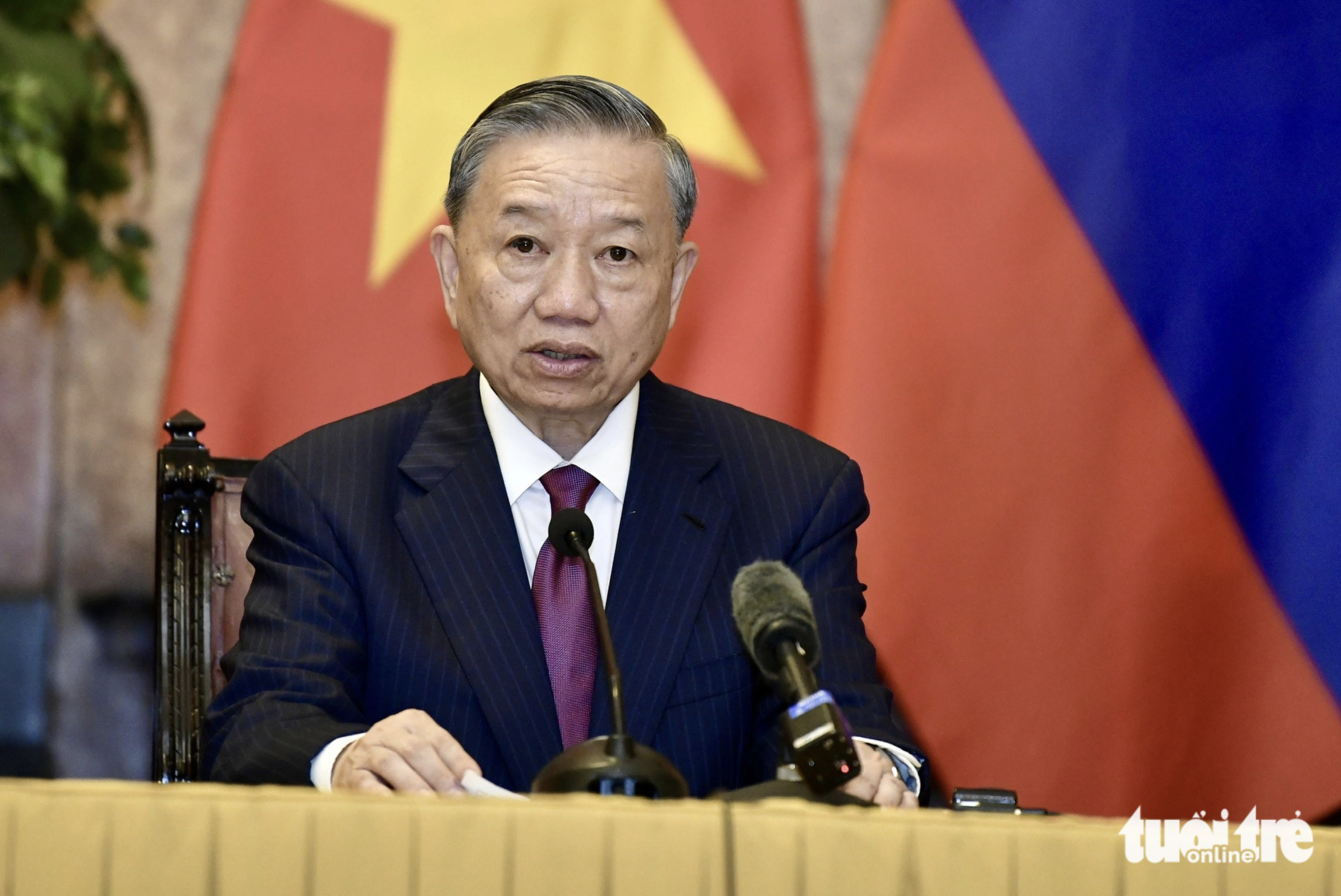 Vietnam’s State President To Lam delivers his speech at a press briefing on June 20, 2024 after his talks to Russian President Putin. Photo: Nam Tran / Tuoi Tre