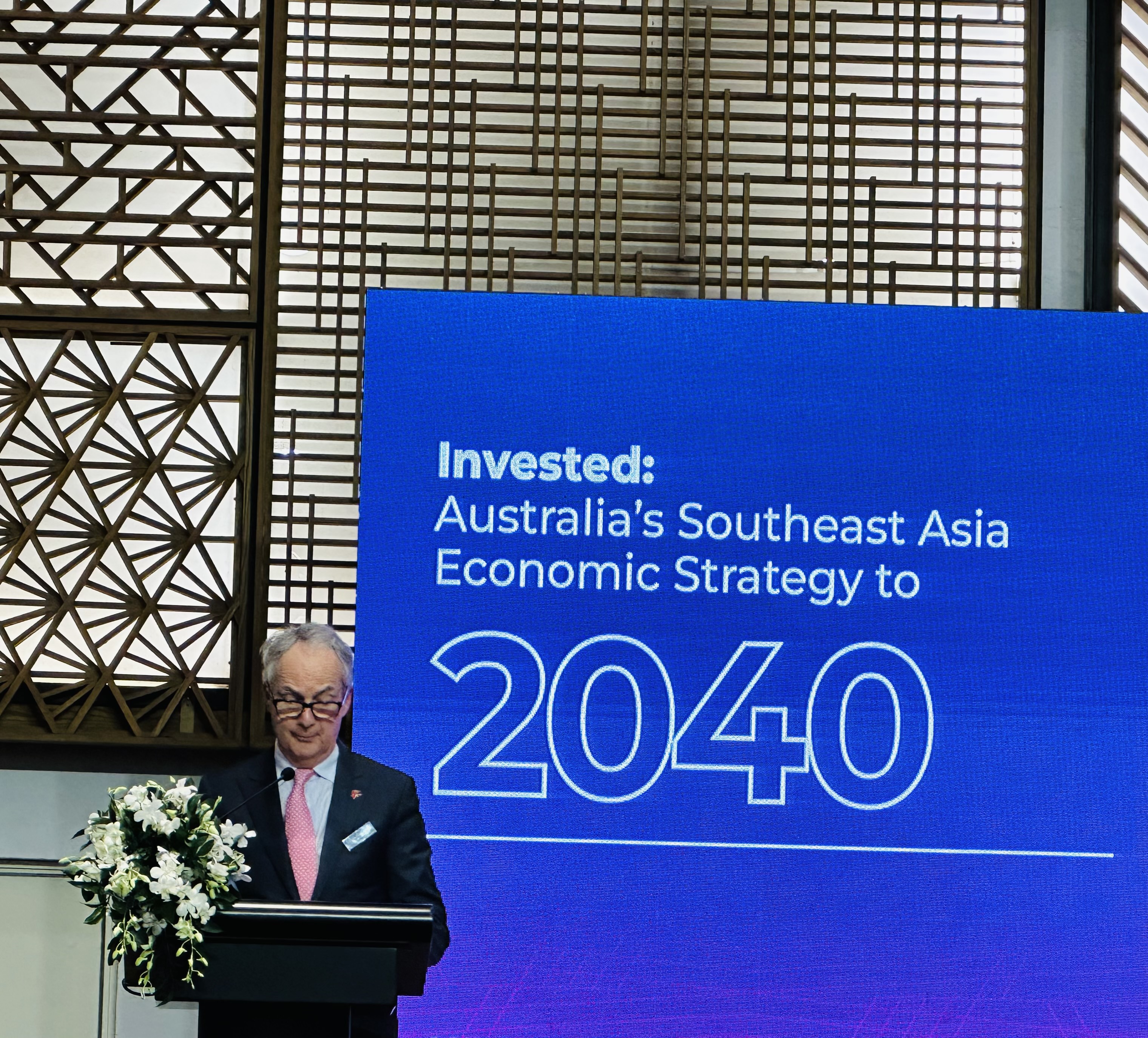 Australia’s Special Envoy for Southeast Asia Nicholas Moore introduces Australia’s Southeast Asia Economic Strategy to 2040 at an information session held in Ho Chi Minh City on June 25, 2024. Photo: Tieu Bac / Tuoi Tre News