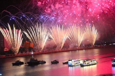 The 2024 Da Nang International Fireworks Festival comes to an end with many impressive performances. Photo: Truong Trung / Tuoi Tre