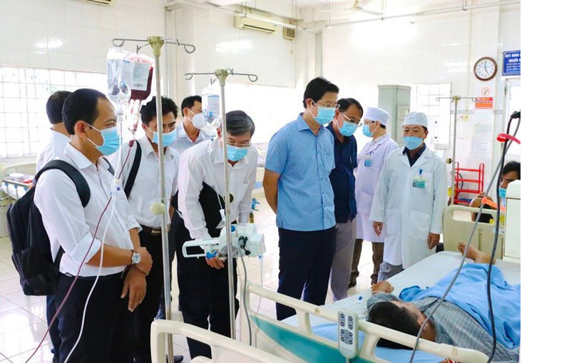 Vietnam's Phu Yen Province fines restaurant $920 after suspected food poisoning incident - Ảnh 1.