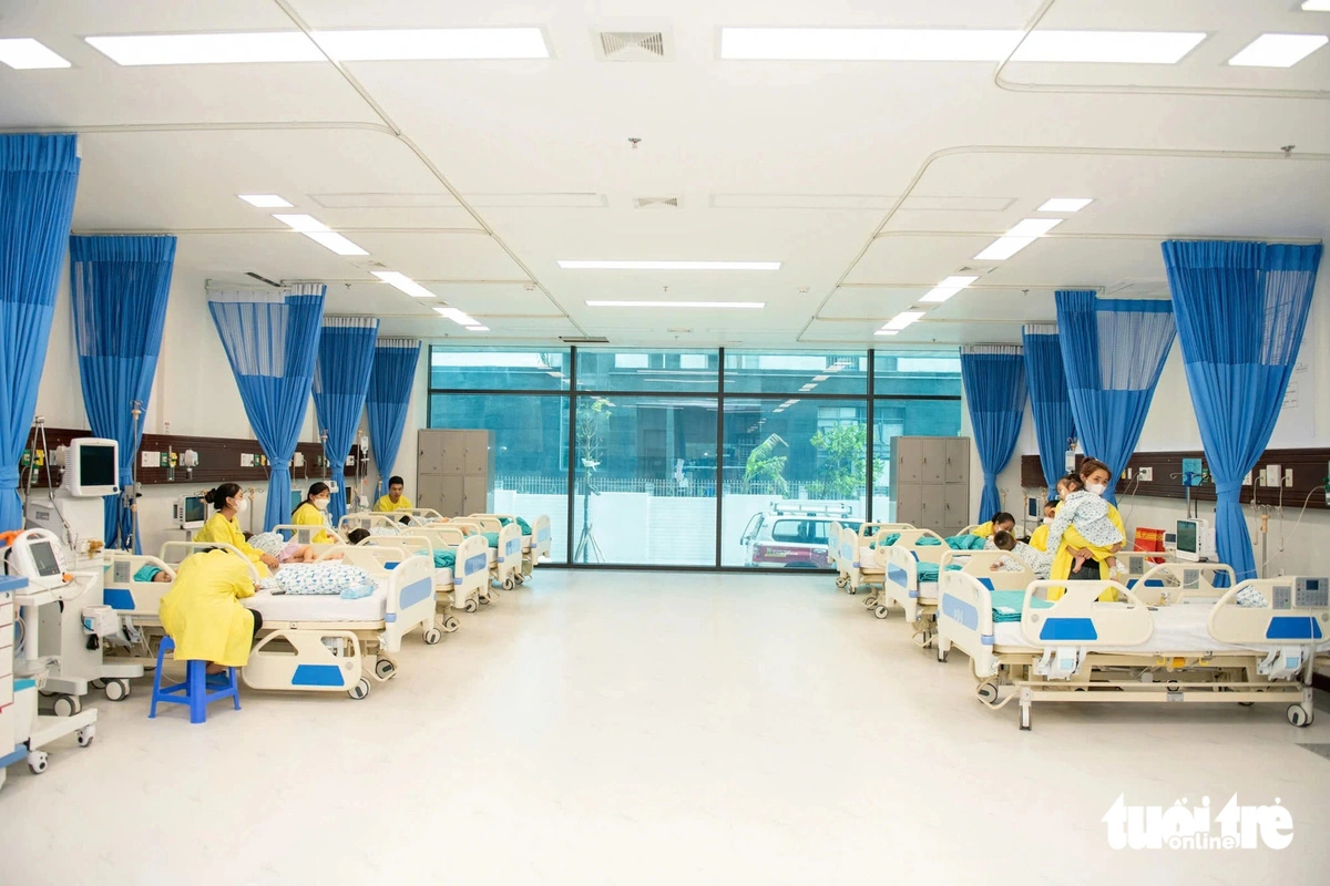 The hospital is spacious to serve child patients and their caretakers. Photo: Nam Tran / Tuoi Tre