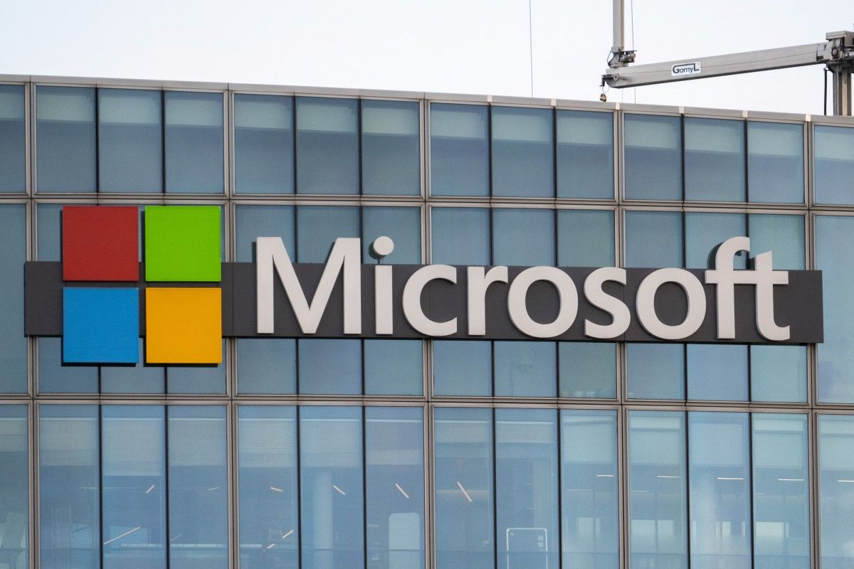 Microsoft unit in Russia to file for bankruptcy, database shows- Ảnh 2.