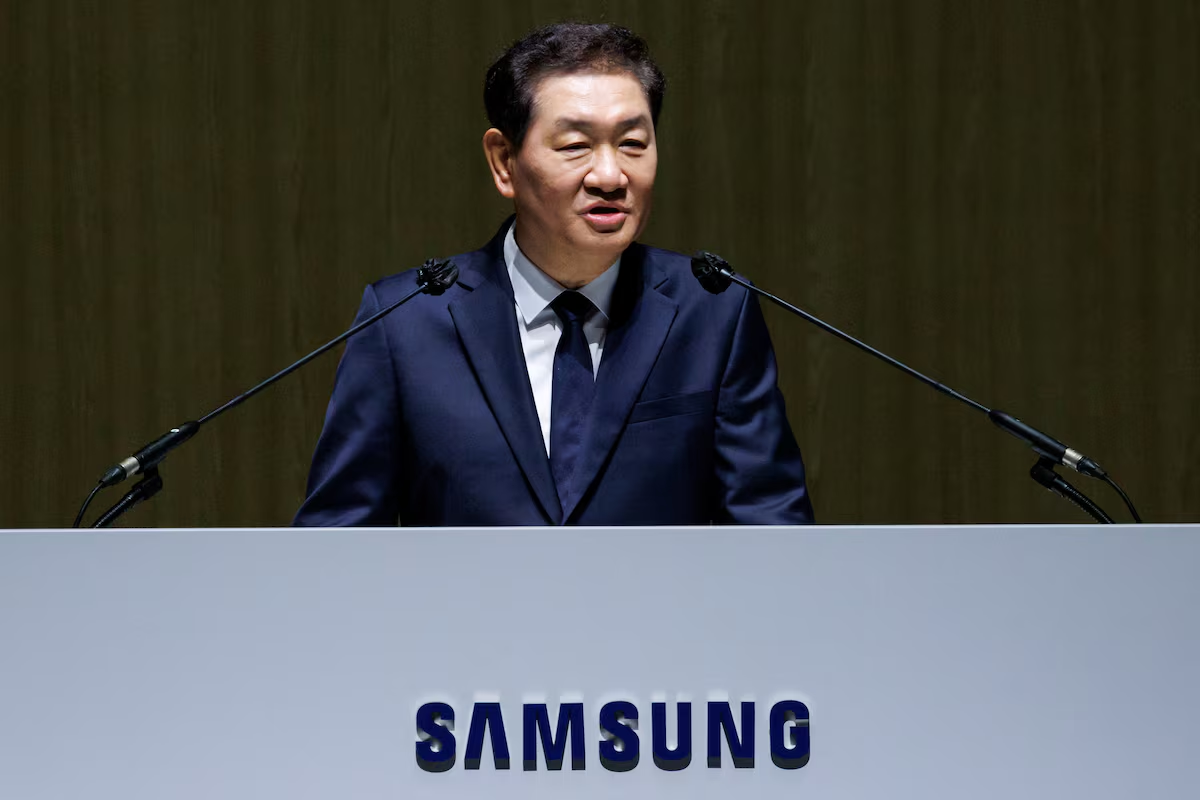 Samsung Electronics family to sell $1.2 bln stake amid share rally - Ảnh 2.