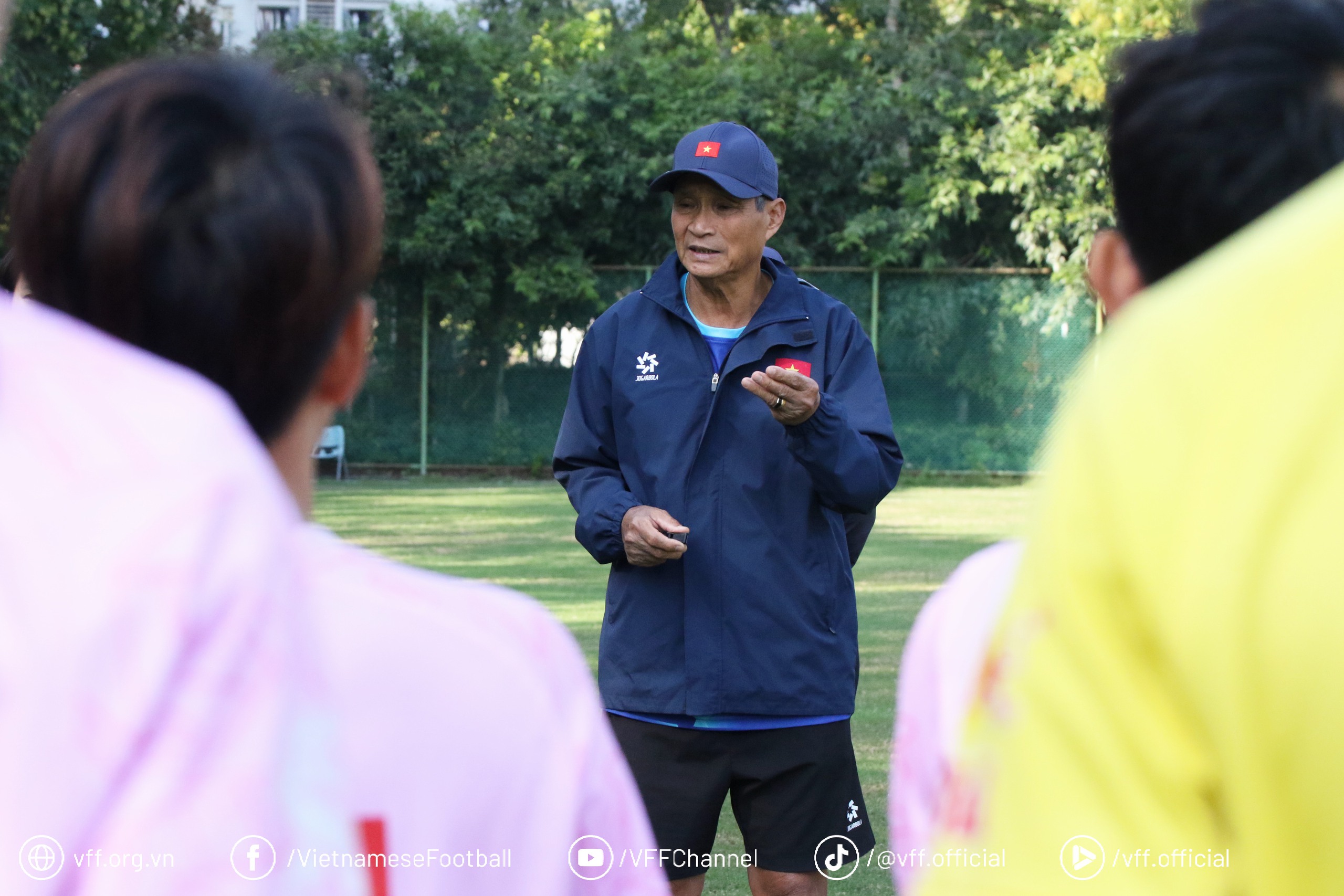 Vietnam’s women’s football team head coach Mai Duc Chung during a training session. Photo: Vietnam Football Federation